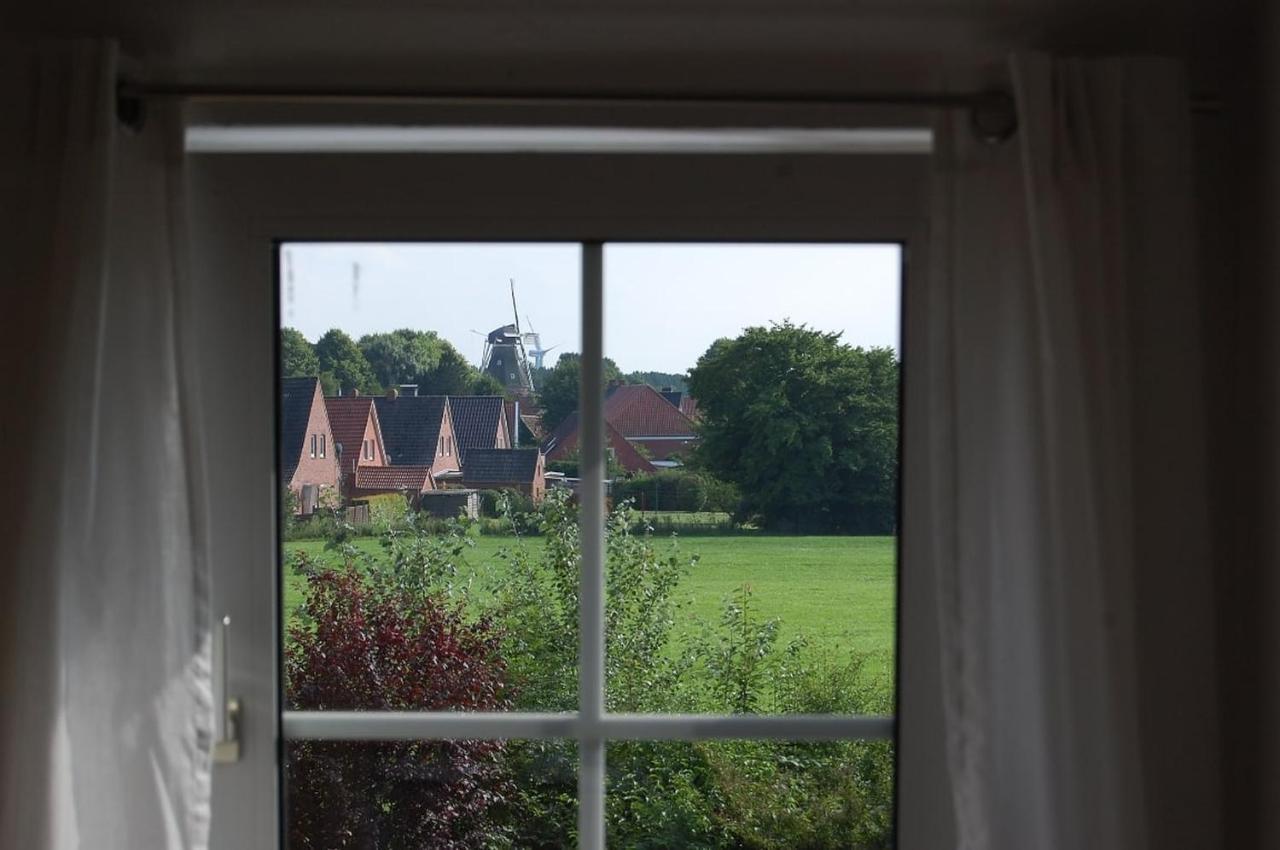 Ferienwohnung Im Gulfhof Krummhörn Exteriér fotografie